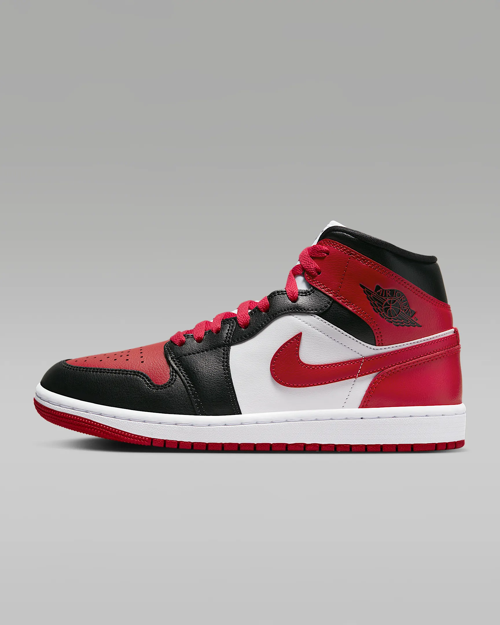 Air Jordan 1 Mid Women’s Shoes BQ6472-079